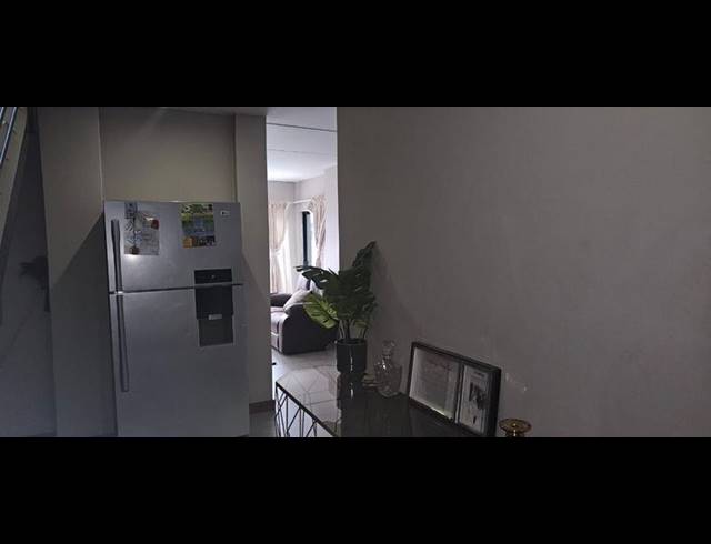 3 BEDROOM TOWNHOUSE FOR SALE IN MONTANA